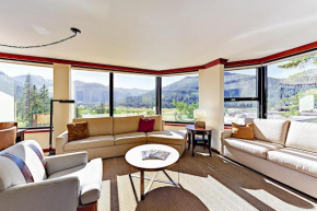 Resort at Squaw Creek's 560 & 558
